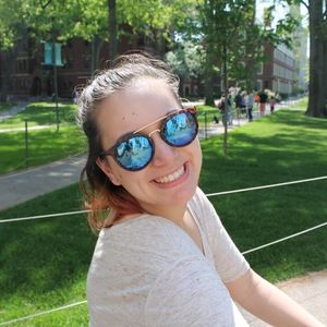 Meet your Posher, Ellen